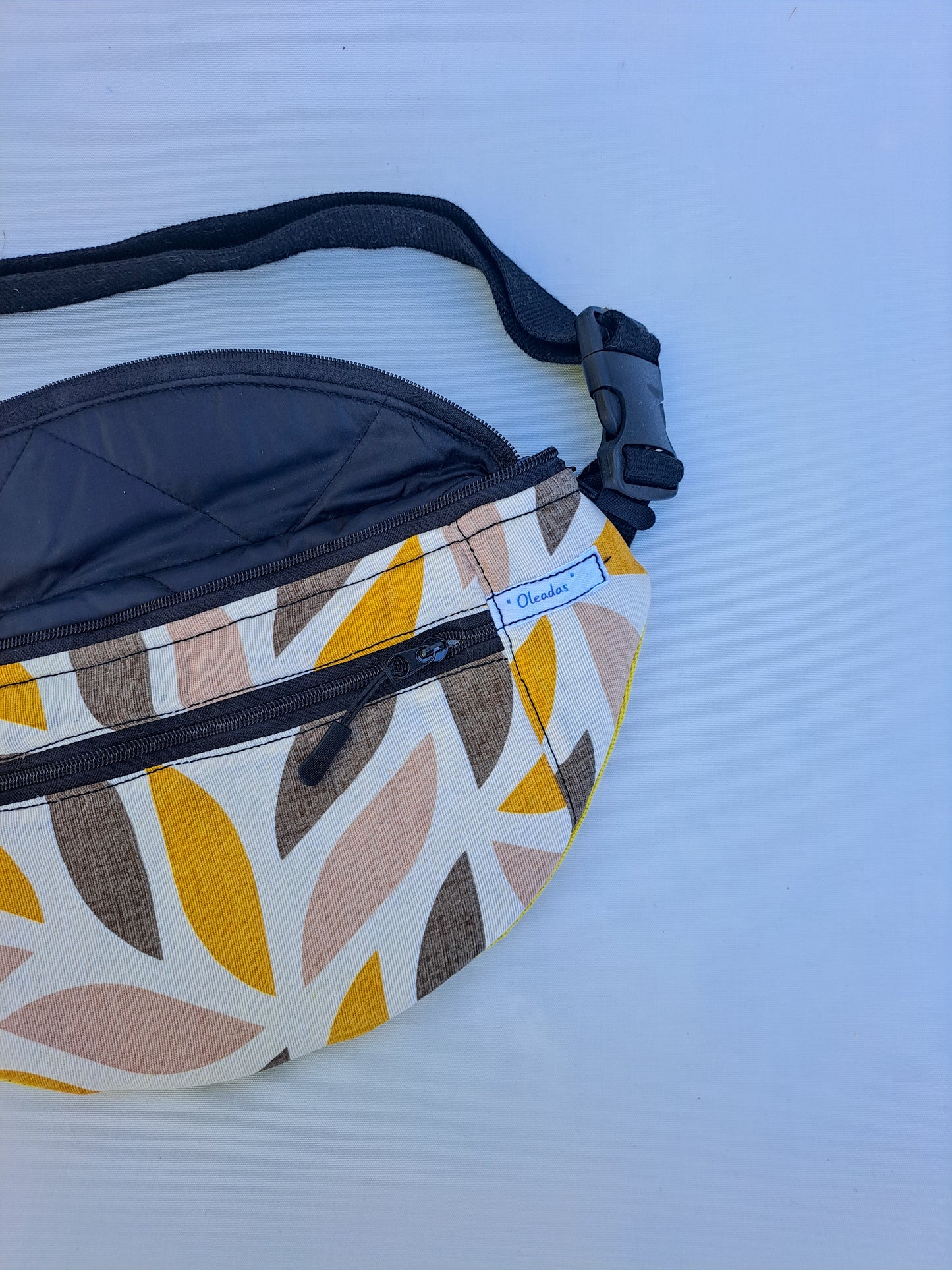 Riñonera Banana Tribal